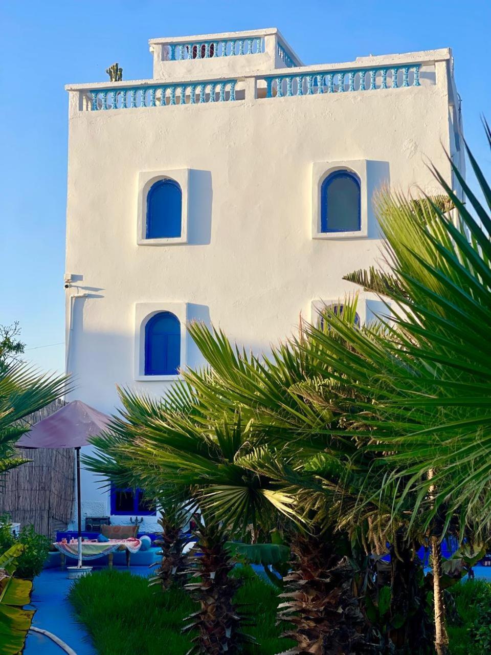 Surf & Salsa Ocean House Bed & Breakfast Tamraght Exterior photo